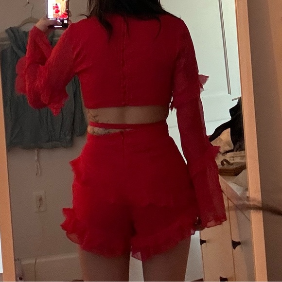 ASOS DESIGN ruffle detail matching set with tie front in red - Picture 4 of 6